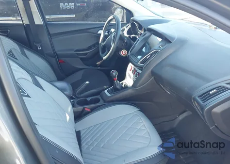 2014 Ford Focus Se from USA, damaged, VIN 1FADP3K29EL299853